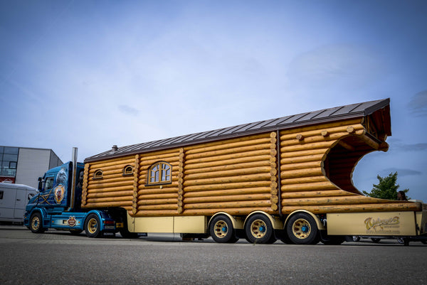 Campe lieber ungewöhnlich – Crazy Camping im Hymer Museum